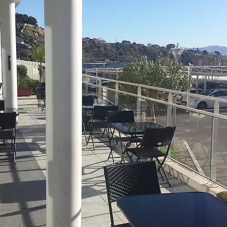 Ibis Budget L'estaque 호텔 2*