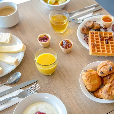 Ibis Budget L'estaque 호텔